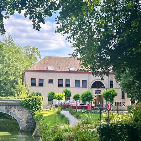 Hotel Haras Des Chartreux Estaimbourg Exterior foto