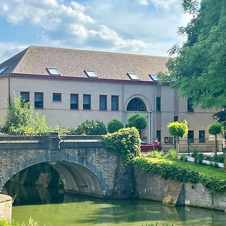 Hotel Haras Des Chartreux Estaimbourg Exterior foto