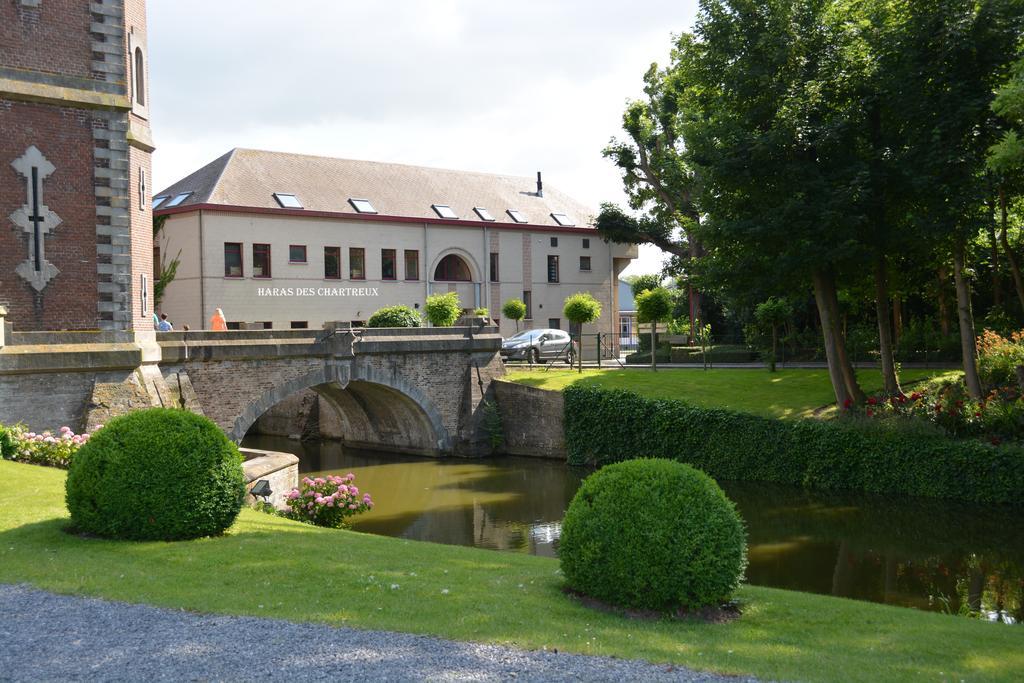Hotel Haras Des Chartreux Estaimbourg Zimmer foto